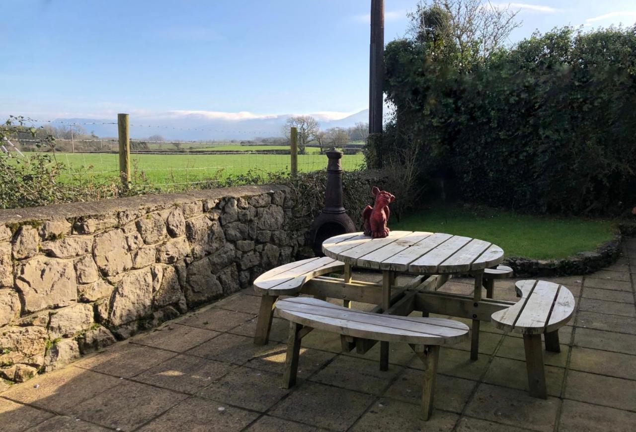 4 Bedroom Detached Farmhouse Mountain Views Beaumaris Exteriér fotografie