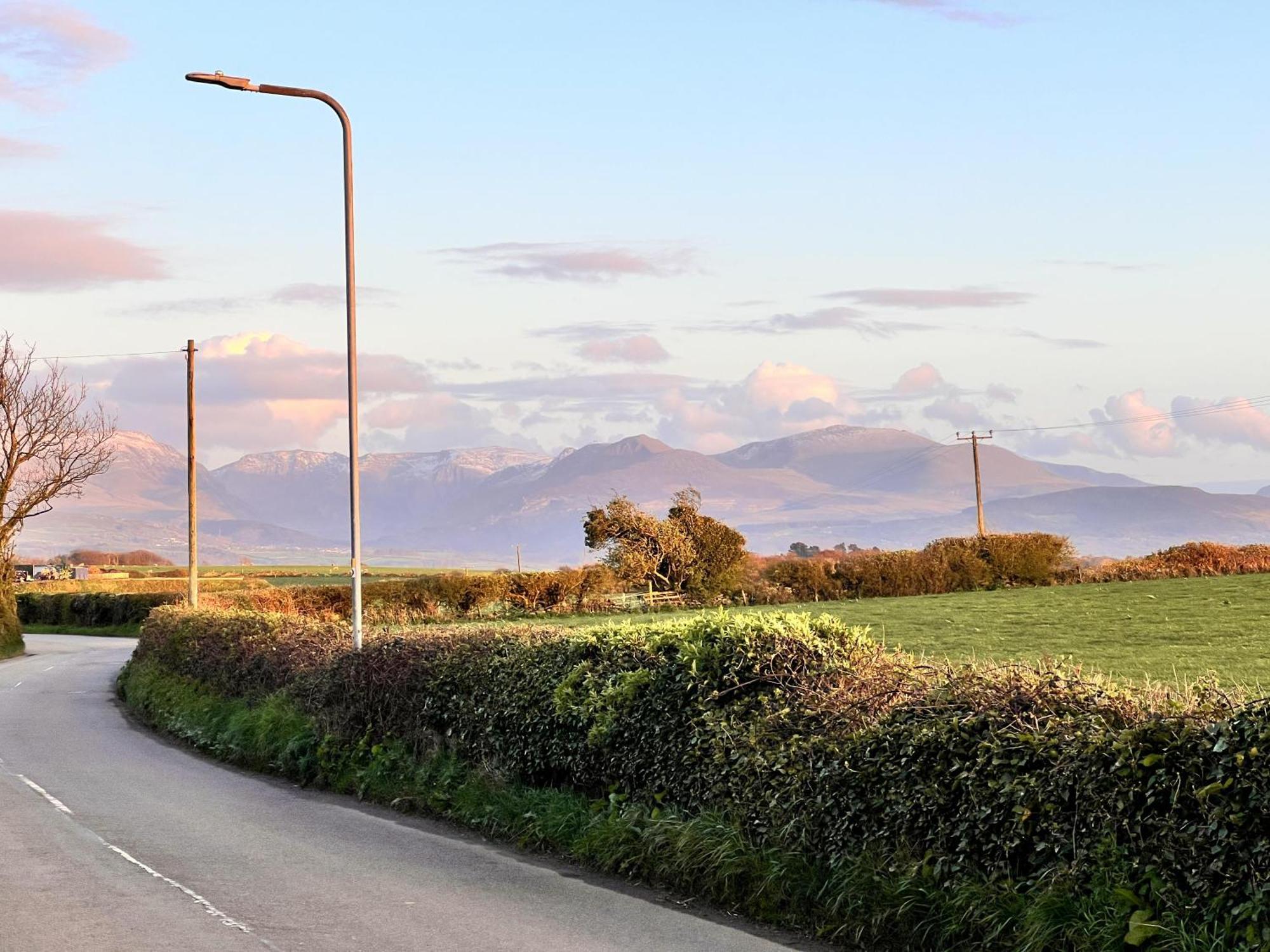 4 Bedroom Detached Farmhouse Mountain Views Beaumaris Exteriér fotografie